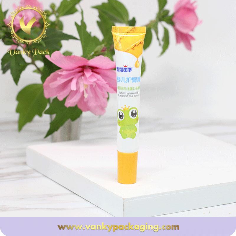 Professional plastic cosmetic tube girl cartoon cream tube with pump top