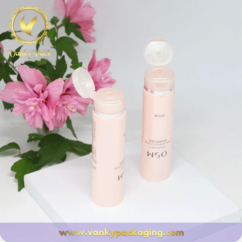 High Quality Girls Cosmetic Plastic Tube Empty Facial Cleaner Hot Stamping