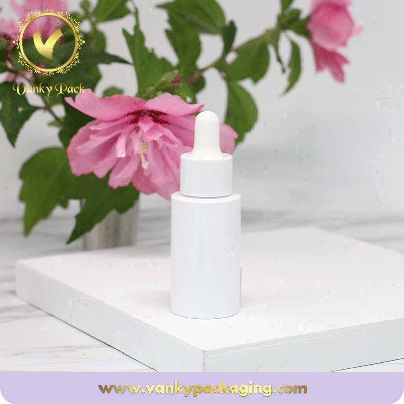 Best selling plastic cosmetic bottle essencial oil plastic bottle with dropper