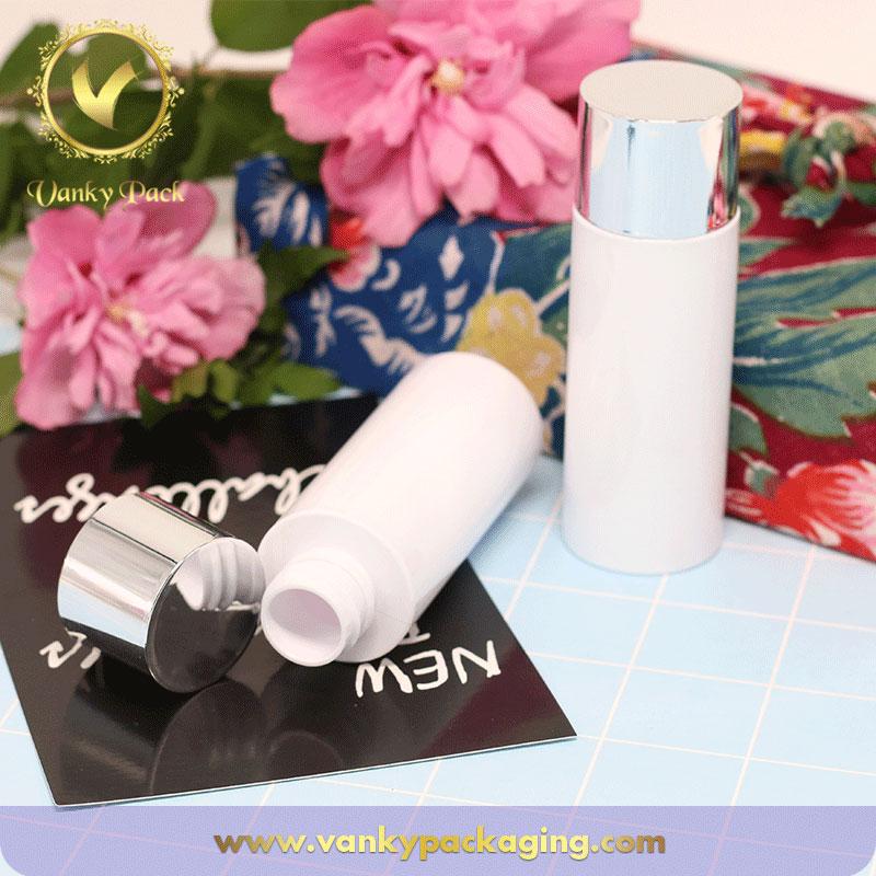 Customized white PET plastic bottle China made cosmetic plastic bottle