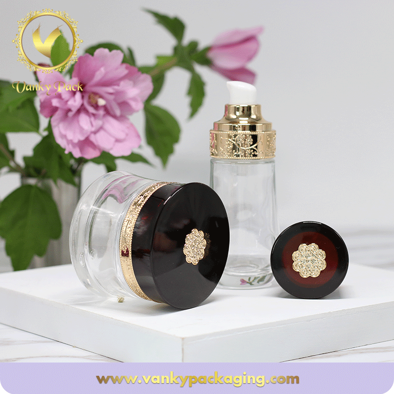 Cosmetic Lotion Bottle with Royal Style Press Pump And Cap Packaging